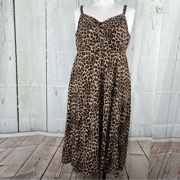 TORRID LEOPARD DRESS Sz 1 - Picture 8 of 12